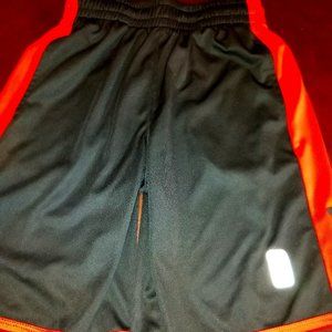 NBA BOYS BLACK AND RED SHORTS